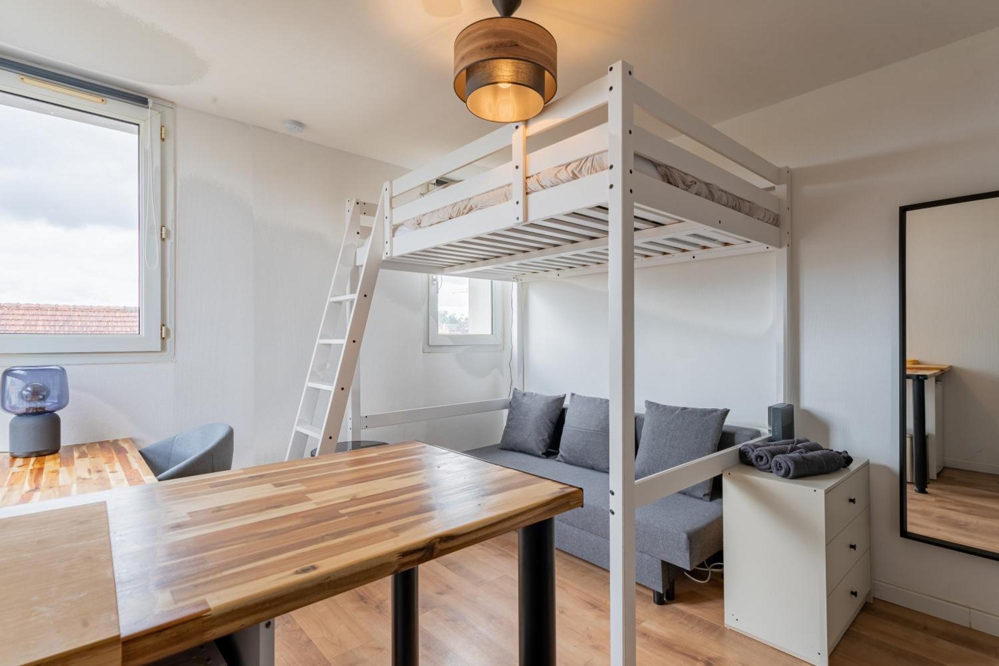 Apartamento Charlemagne - Studio Confortable Avec Parking Gratuit - Quelques Pas De La Gare, Cuisine, Wifi Arras Exterior foto