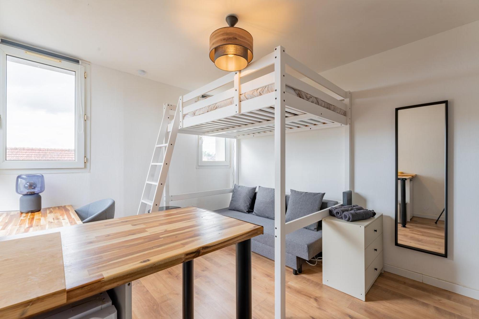 Apartamento Charlemagne - Studio Confortable Avec Parking Gratuit - Quelques Pas De La Gare, Cuisine, Wifi Arras Exterior foto