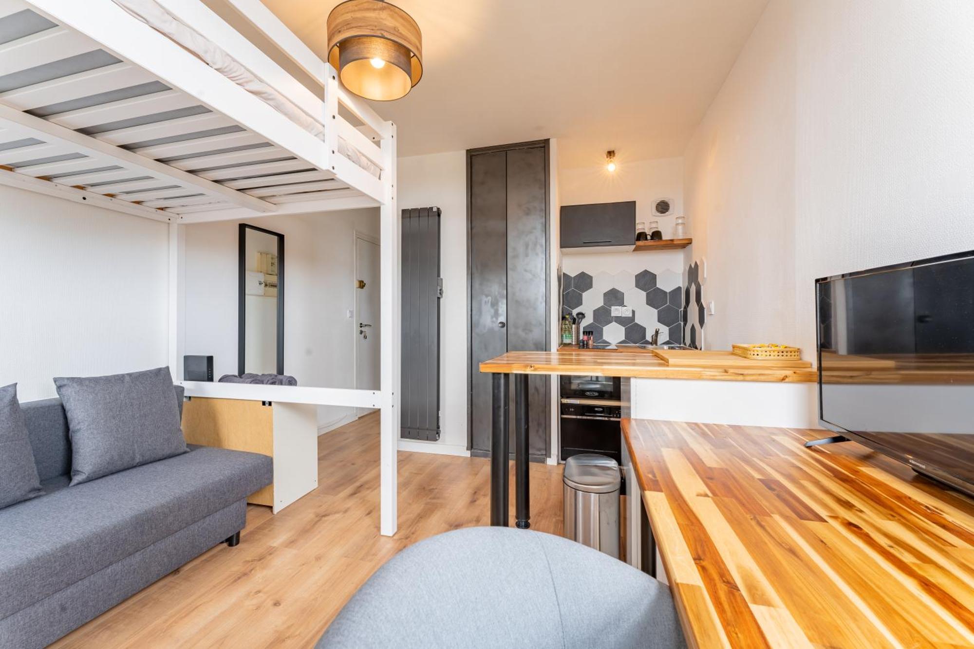 Apartamento Charlemagne - Studio Confortable Avec Parking Gratuit - Quelques Pas De La Gare, Cuisine, Wifi Arras Exterior foto